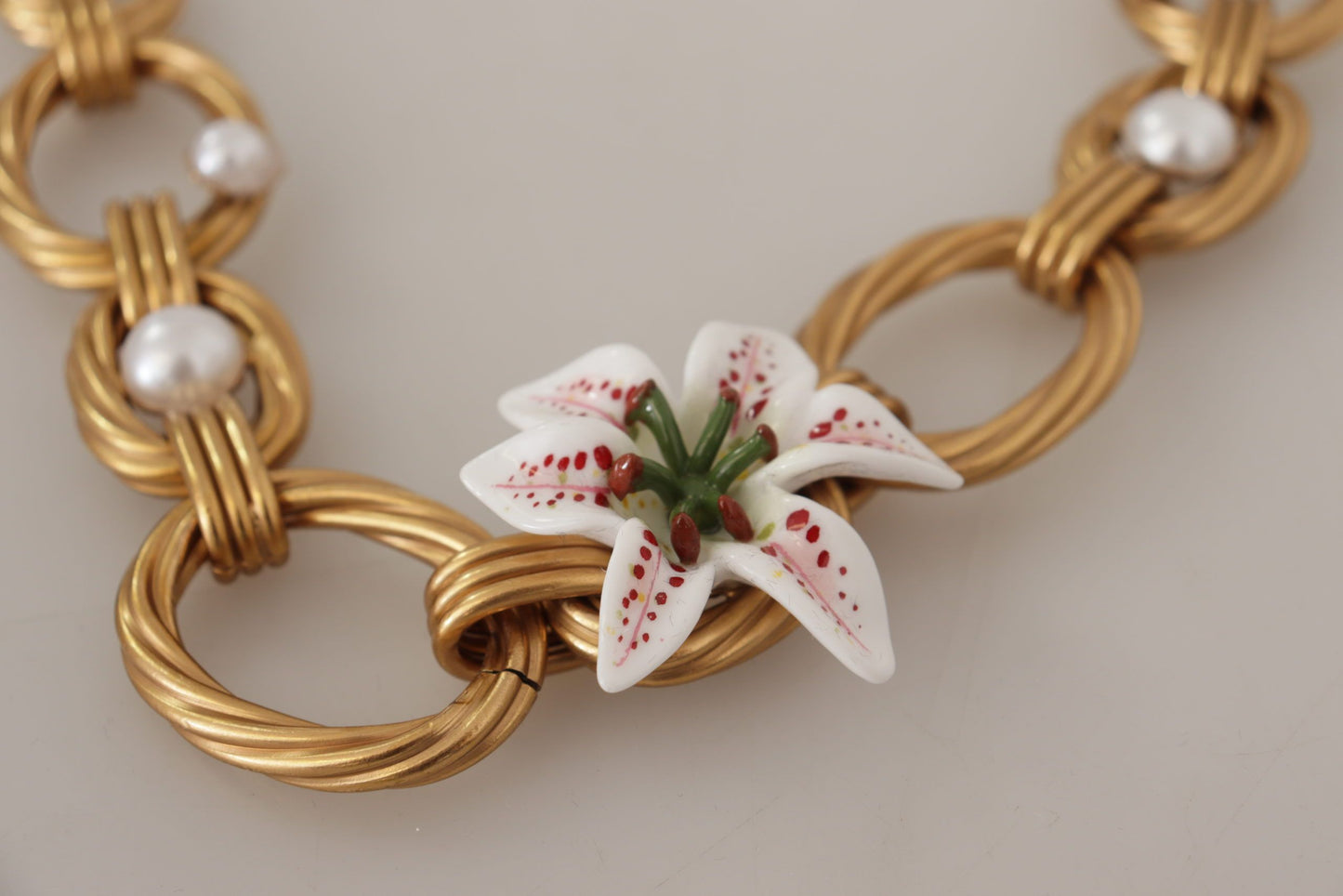 Dolce & Gabbana Elegante Gouden Lelie Bloem Hanger Ketting