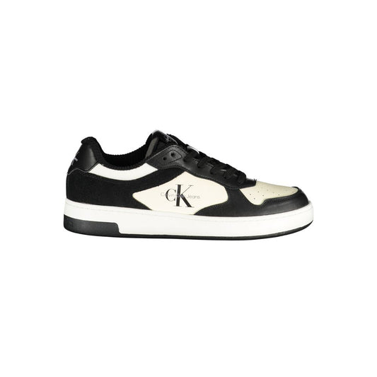 Calvin Klein Strakke Zwarte Sneakers met Contrasterende Details