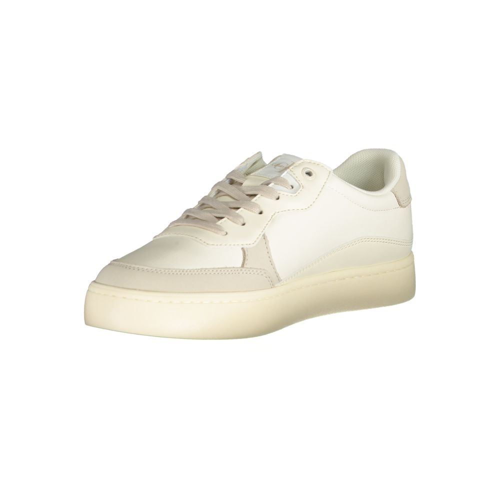 Calvin Klein Elegante Witte Sneakers met Contrasterende Accenten