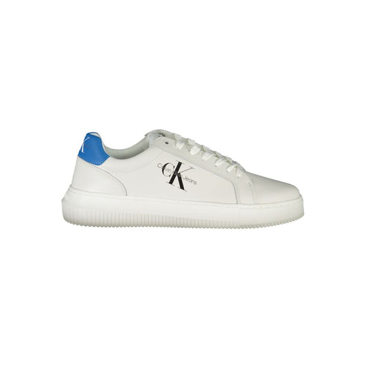 Calvin Klein Strakke Witte Contrasterende Sneakers met Eco-vriendelijke Twist