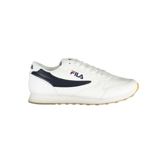 Fila Strakke Witte Sneakers met Contrasterende Accenten